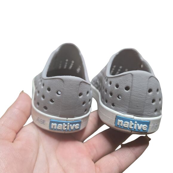 Native Green Gray Jefferson Slip-On Shoes Size: 7 - Picture 3 of 4